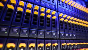 Hard drives of network attached storage ensuring data security of private information on cloud servers SSUCv3H4sIAAAAAAAACpxU266cIBR9b9J/mPBcE24KnF856QMIM5JRMYqnmUzm34soDk57TpO+ydprX9Zm4f37t9MJKDnZGryd7sspnG3bzpMfpbeuDzD8seGj6bUZc+RjJBXMAaOtd6OVbQ4q6euml50JYD+37QI/YhBMXvp5MlPWXZvBTdYPjfNuwUkqo0cju8nbWGdHZSu7Ww4oe5m8q6+xQB5AmIznQ6p2ykRujk7N7L0ZE46yaWvpzSXIO8ybtve+nk8pEIMhI4QA2IqvDWYVsQStxf8rc/34uQu6mL5elnF/ZFOPpjVy3fH7SgXXX0FhF1VsJDlr6zJVH66WbVx/VmkYbW37S5bmfBMdkdJqN/d+vOWTg9a5Qap2ubVzqGkS3shpCnSd8HzRwX+uy/r0zkcBW1Wgw00sR0Qw4xRSTkuKBGMEgtxYjQ114jhpwHlondRmabpv+w/LoYoQgRgVaN/+0X0boYQZIRnxb7FXT26cildPTrLnGuNUsKx27tSNwGH5JLyadqEQWFV8ZSSLLQ7qbGAe9b+Mzll6up/uJjQXX+6GQ4H/pZ8zRL/UKDhnnywIQ87wJu7wPwn5VufvM4kDVWlQpbUpCD3DghKJCom5KgQuJT8rgZU676Z9lQ1KRHlJKONPSq4aYIKYEJDiPf4qGlBSMiIqgXbKQTOgFUZBpBB7PEkGN1k7VTfzNTAghBTB+BPYVNvlOoEwGCvMRaElRQVFsiw4k6zQwWe1Fqo0mISsx28AAAD//wMA7I9qi/UFAAA=